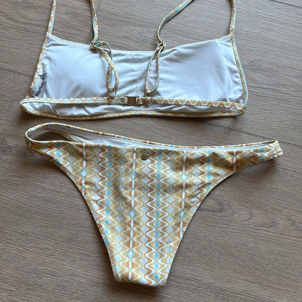 Rhythm Bikini Set - Picture 3 of 4